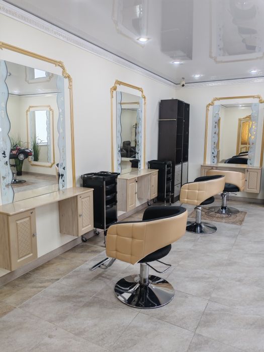 Сдам в аренду кресло парикмахера