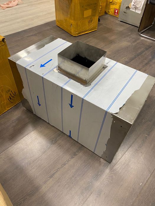 Вытяжка, вытяжной зонт