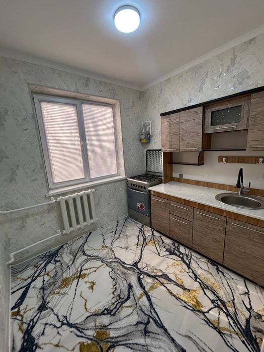 Срочно 1 хонали квартира сотилади