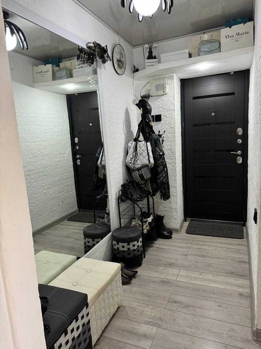 СРОЧНООО продаётся квартира Чиланзар 22 квартал