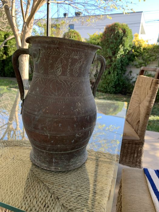 Старинни съдове за колекция