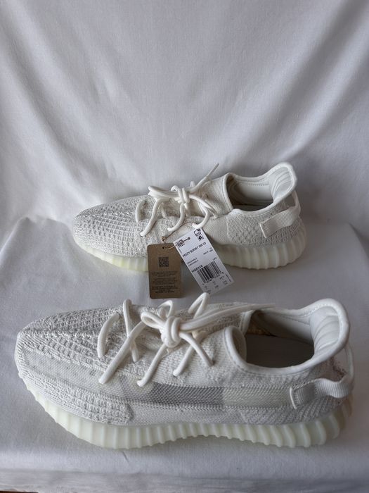 Adidas Yeezy 350 V2 marime 43 si 44