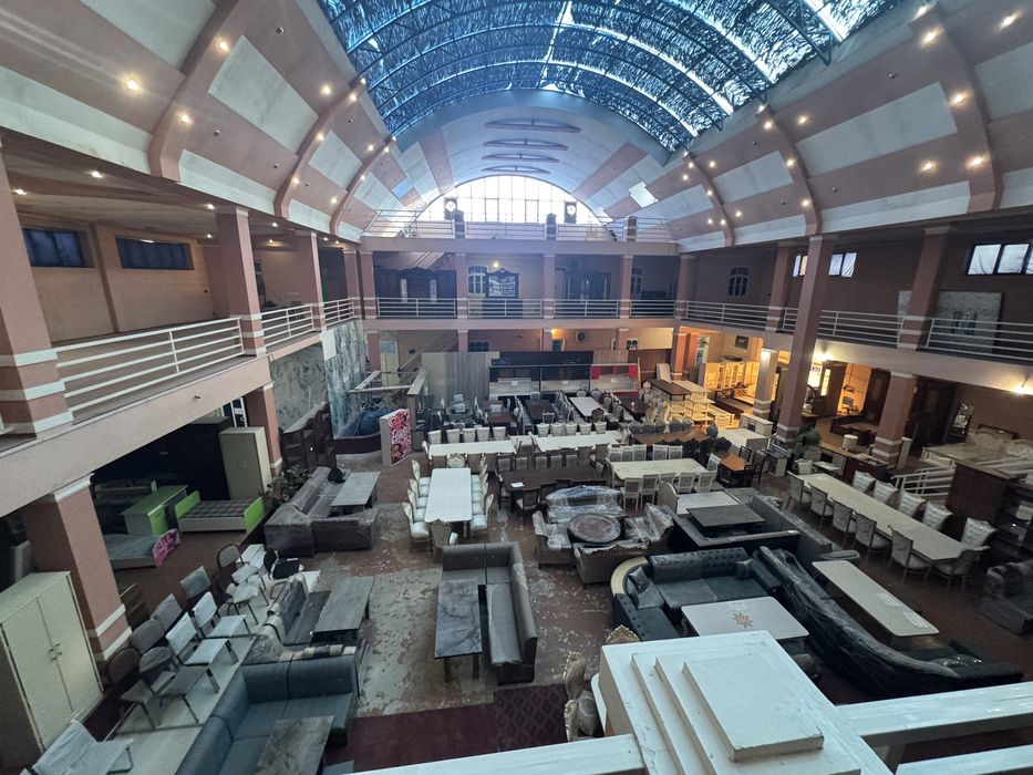 IJARAGA Gijduvon Korzinka oldida  bino