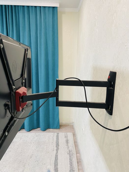 Смарт телевизор LG