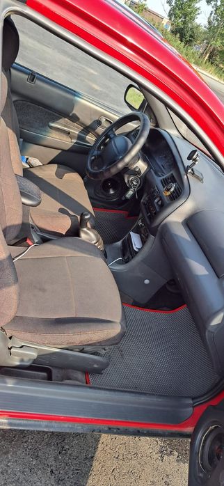 Мазда 323 год 1995