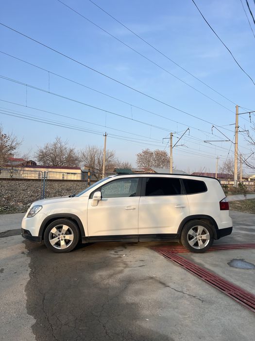 Chevrolet Orlando фулл позиция Срочно продаётся