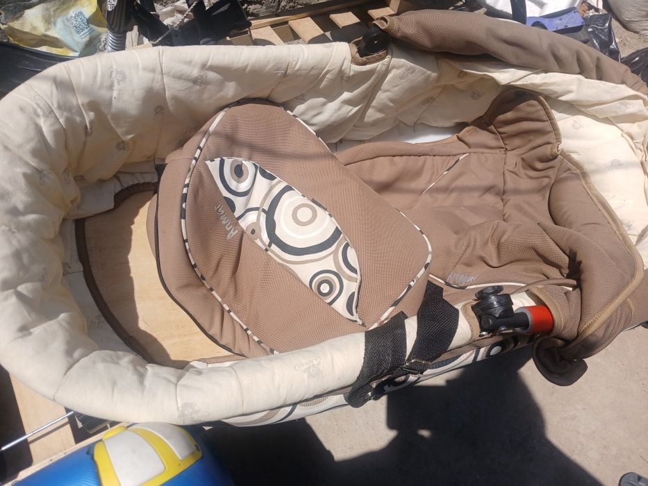 Коляска зима лето б/у Российский