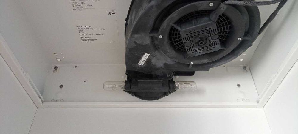 Продам вытяжку Bosch
