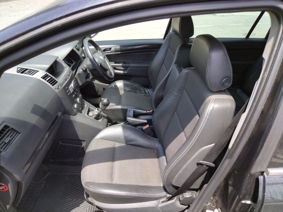 Опел Зафира 1.9 цдти 120 к.с. / Opel Zafira 1.9 cdti 120 hp НА ЧАСТИ