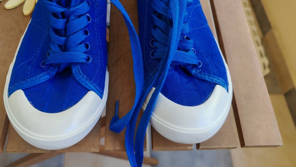 Два чифта летни обувки на Calvin Klein