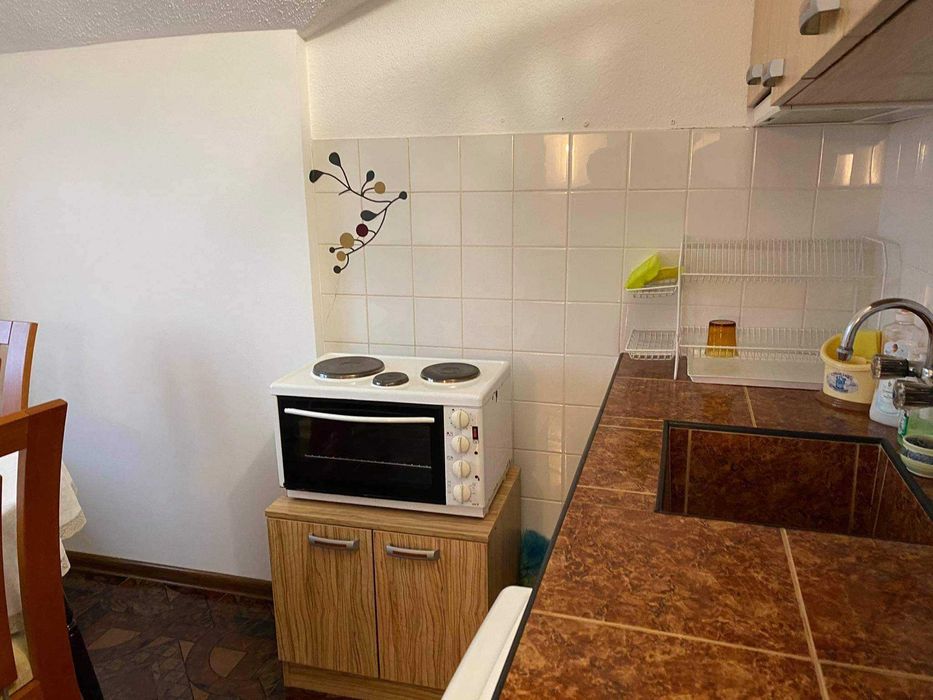 Дава се под наем Едностаен апартамент в Шумен, Център - 34 кв.м за 199.41 € - Снимка #2