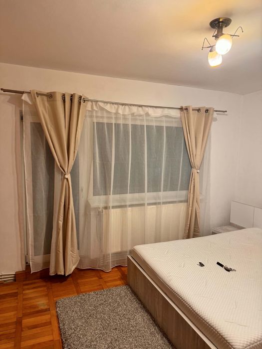 Apartament 2 camere de închiriat