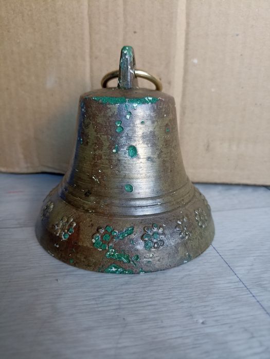 Продам колокол латунь