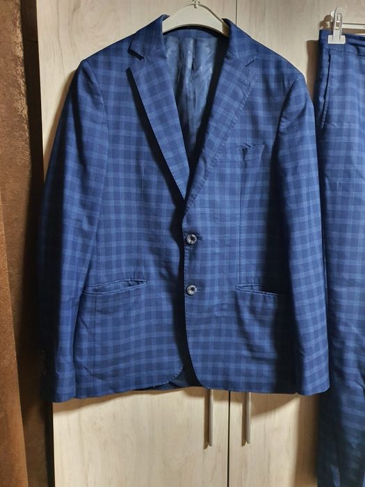 Нов мъжки костюм на TEODOR