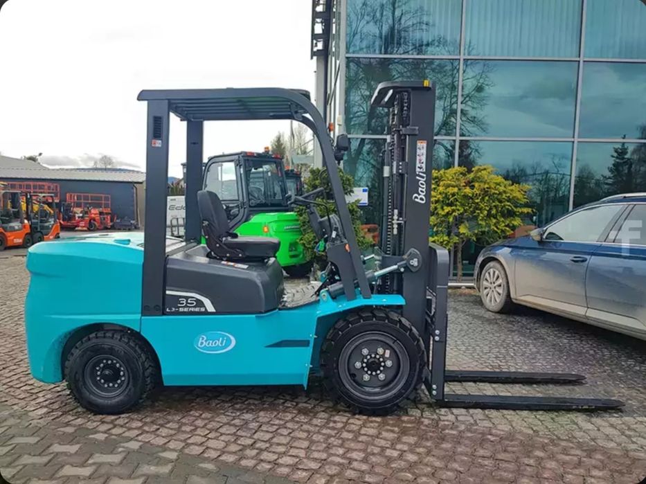 2019 Motostivuitor/Stivuitor DIESEL  3.5  Tone BAOLI  KBD-35  (Grup KION)  - Doar 1200 Ore