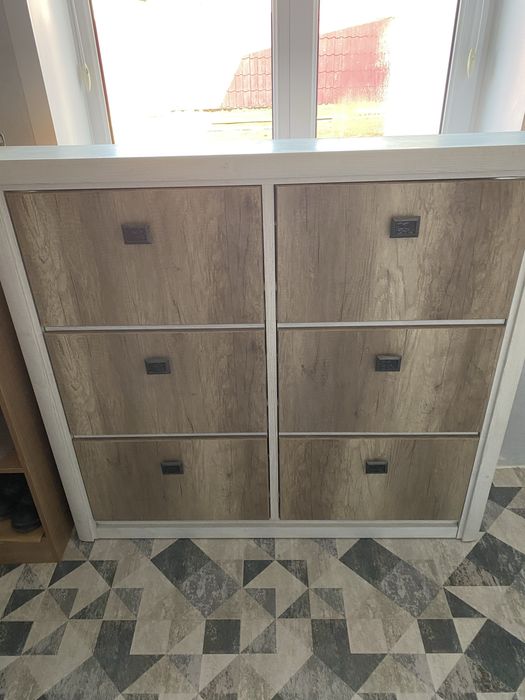 Обувница новый срочно продам