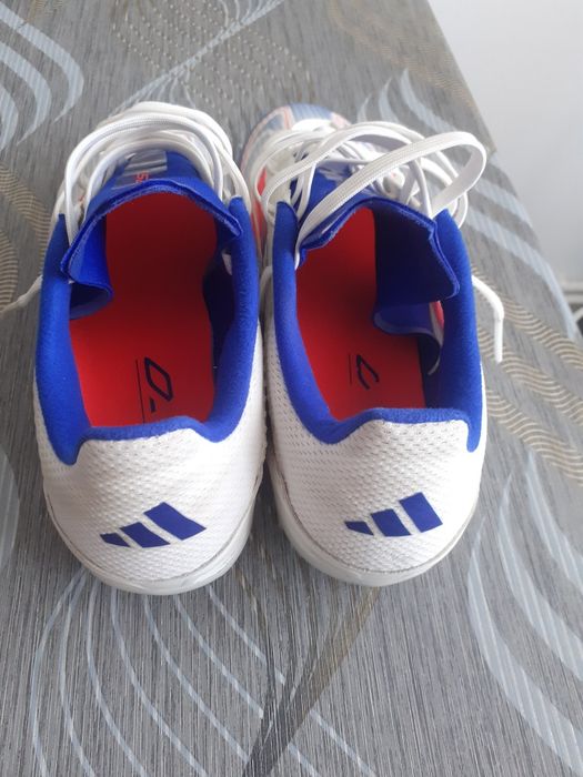 Ghete de fotbal Adidas