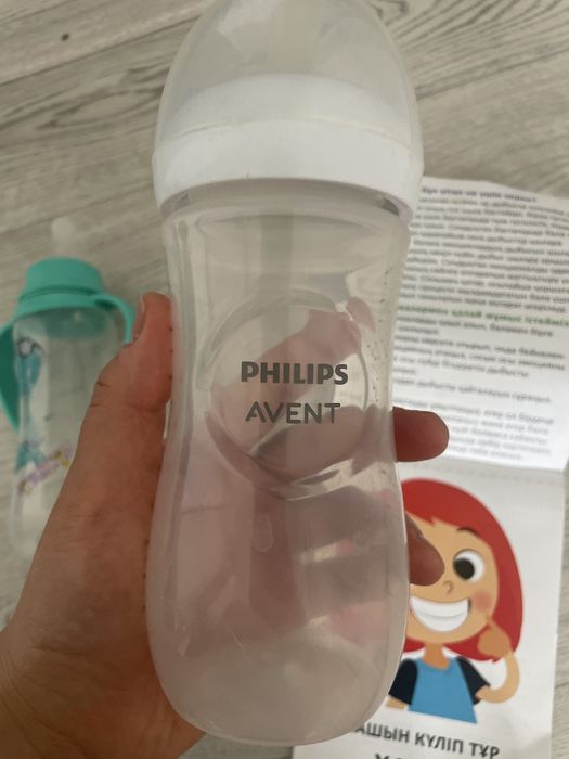 Продам набор посуды для детей, и игрушки