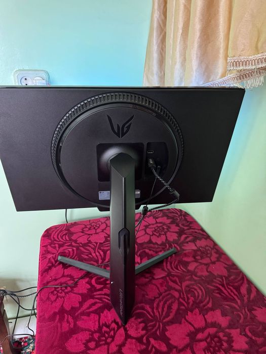 LG UltraGear 27GS65F — 180Hz / 1ms / IPS Gaming Monitor