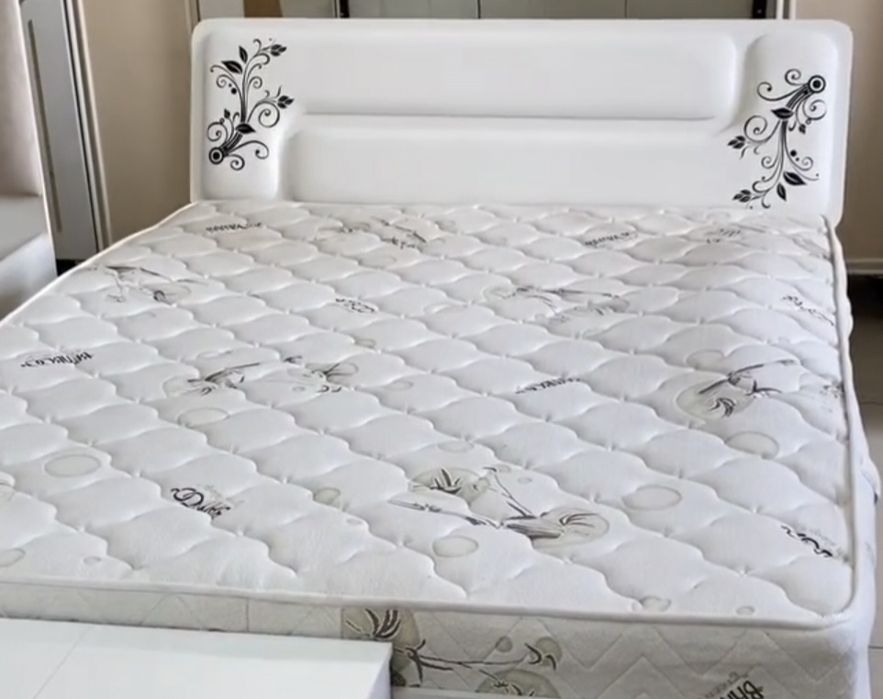 Спальный диван матрасымен