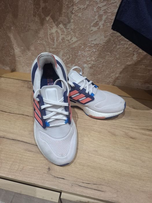 Адидас маратонки 39 номер
