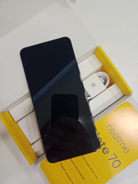 Realme Note 70 yangi ochilgan ishlatilmagan xalos