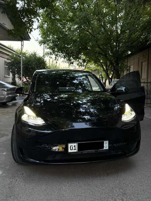 Продам Tesla Model Y 22/23 год