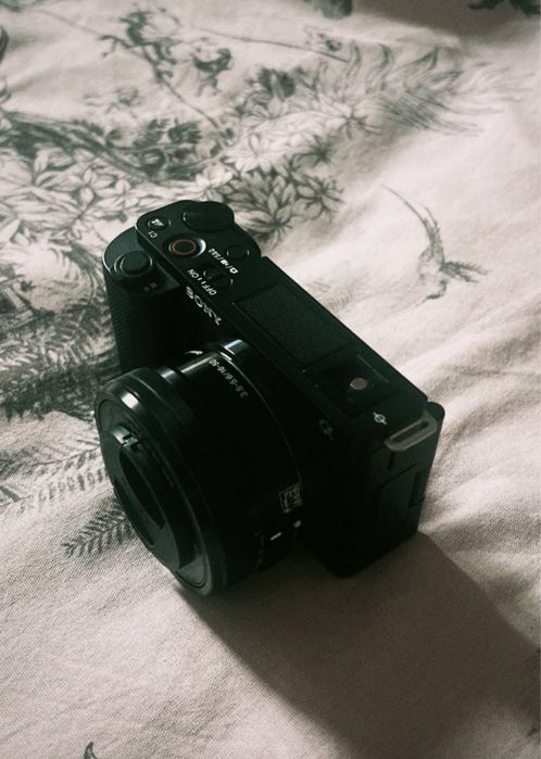 Камера SONY ZV-E 10