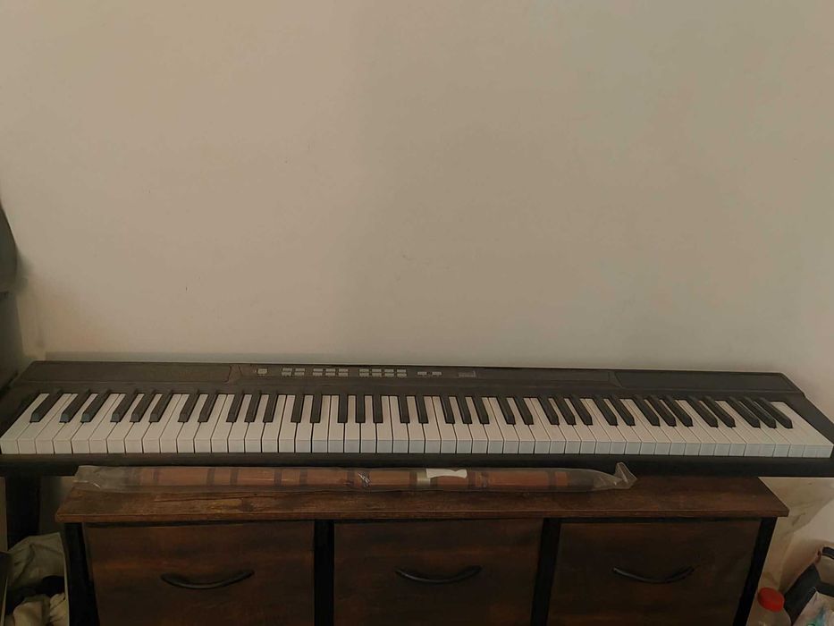 Vand pian electronic full octave taste grele