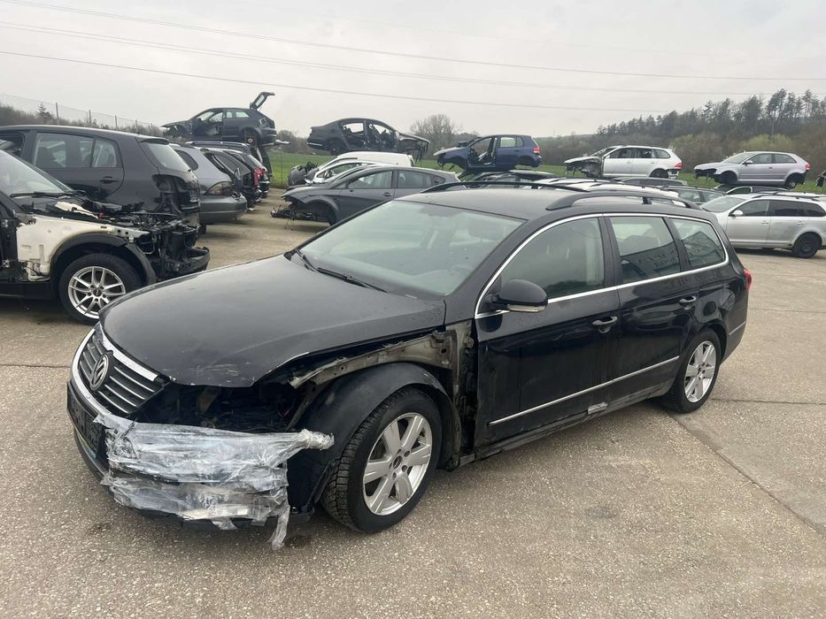 VW Golf 1.9 BLS 105 ks 2008 g