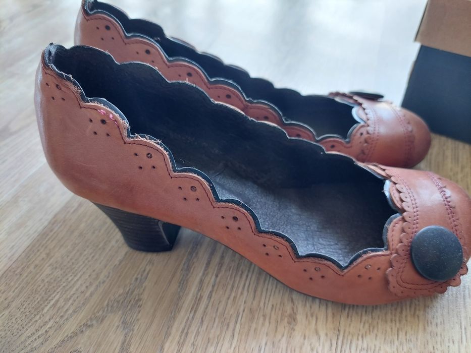 Обувки естествена кожа