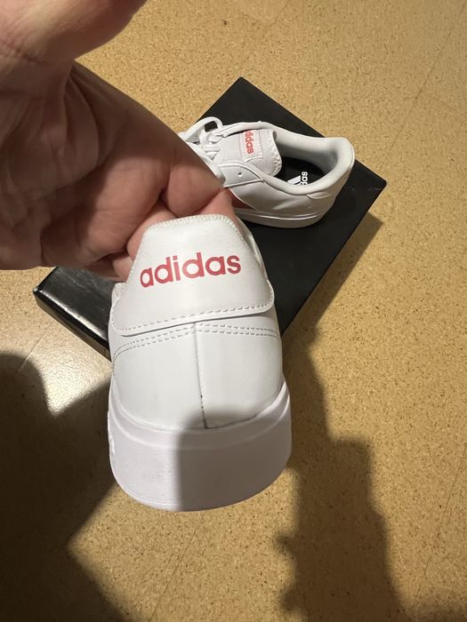Маратонки  Adidas 44