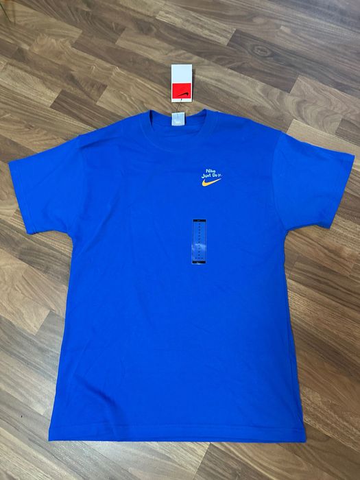 Мъжка тениска Nike TEE