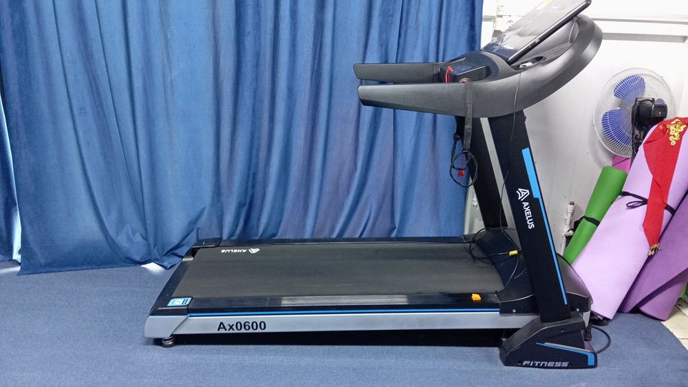 Продаётся Беговая дорожка для фитнеса