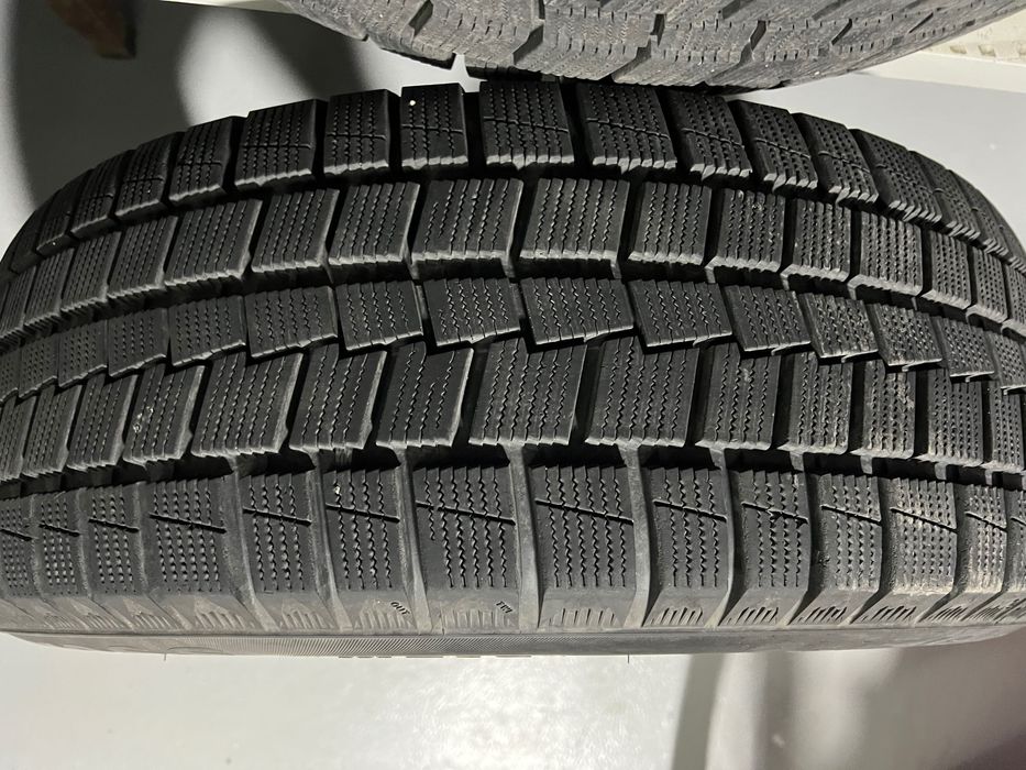 Зимняя резина с дисками на каптиву.