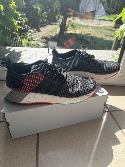 Adidasi Adidas in conditie excelenta