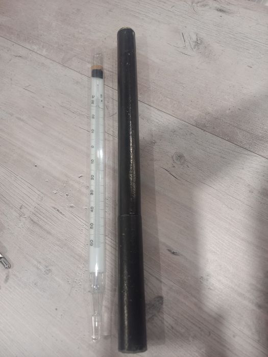 Продам термометры