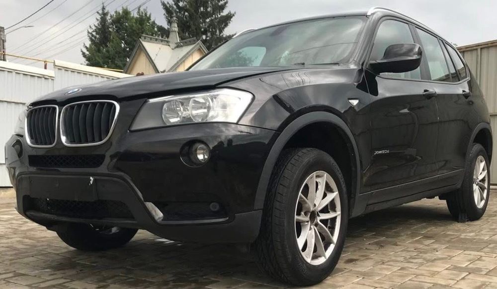 Dezmembrez BMW X3 F25 X-Drive M Pack 2.0d N47 ,manual,Navi,piele