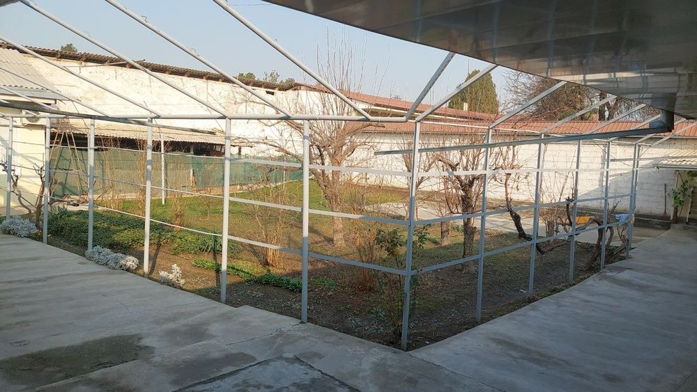 Продаётся 4 комнатная Участок Согбон !