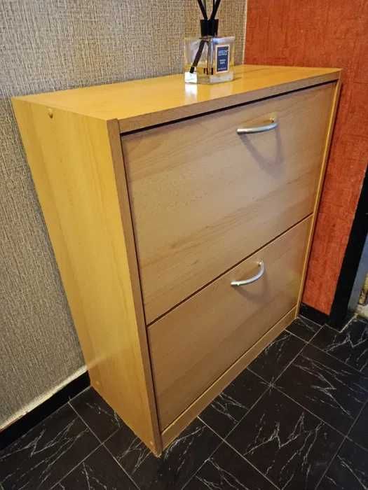 Шкаф за обувки с две отделения