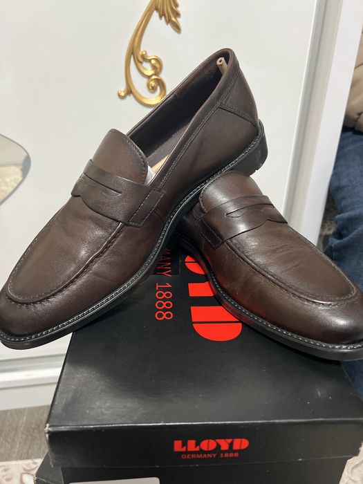 LLoyd pantofi maro inchis Nou marimea 42