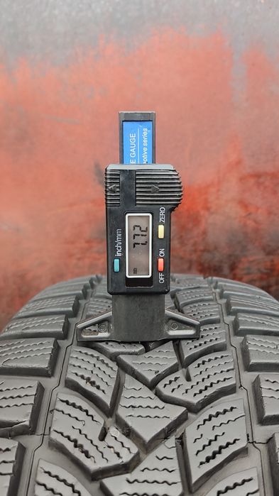 2бр зимни гуми 205/60/16 Dunlop Winter Sport 5 
dot2223
