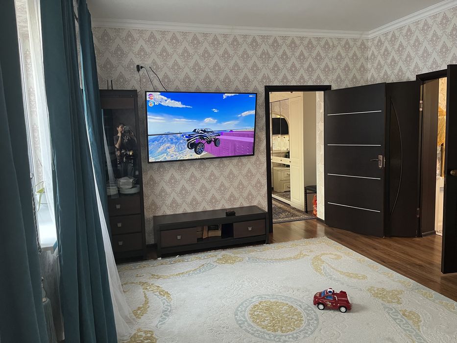 Продам большой дом