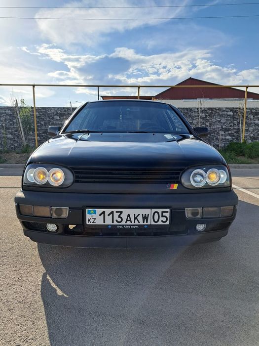 Продам  гольф 3 состояние нормальное