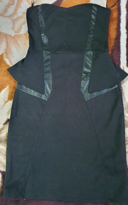 Продаю чёрные топ-платья
