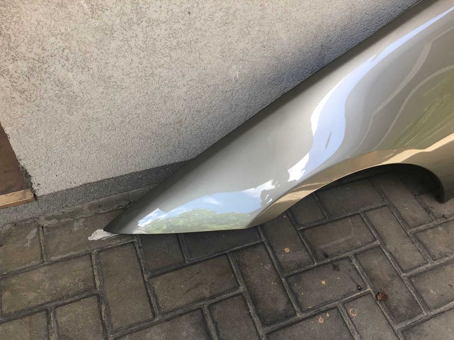 Aripa Fata Stanga BMW E90 An 2005-2012 Vopsita Auriu