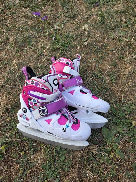 Patine de gheață Barbie