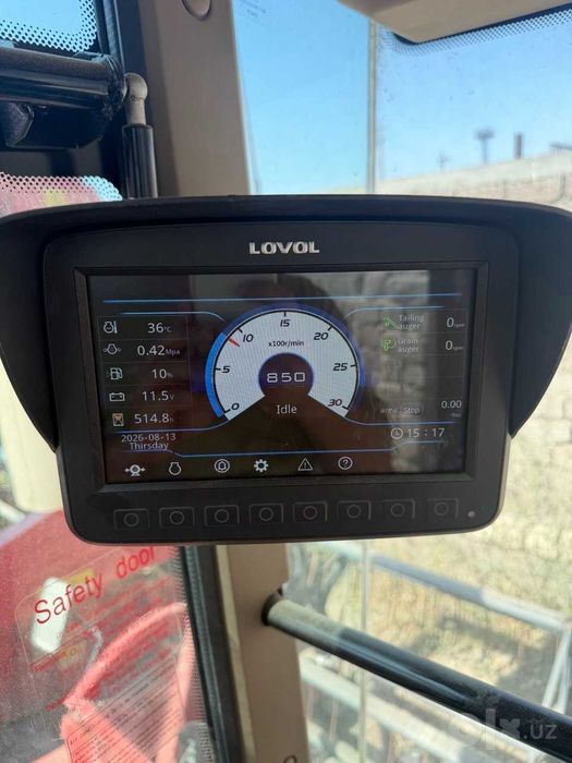 Kombayn LOVOL RG-130