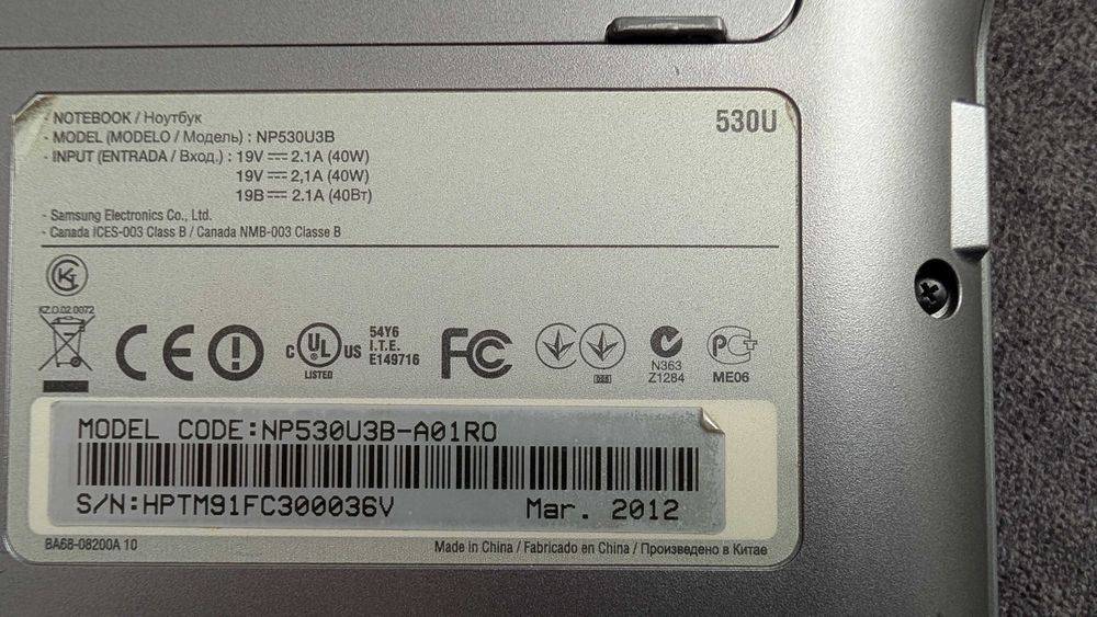 Laptop Samsung NP530U3B