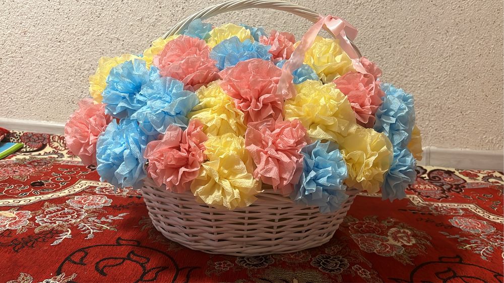 Цветы из салфеток корзина размер 35 см